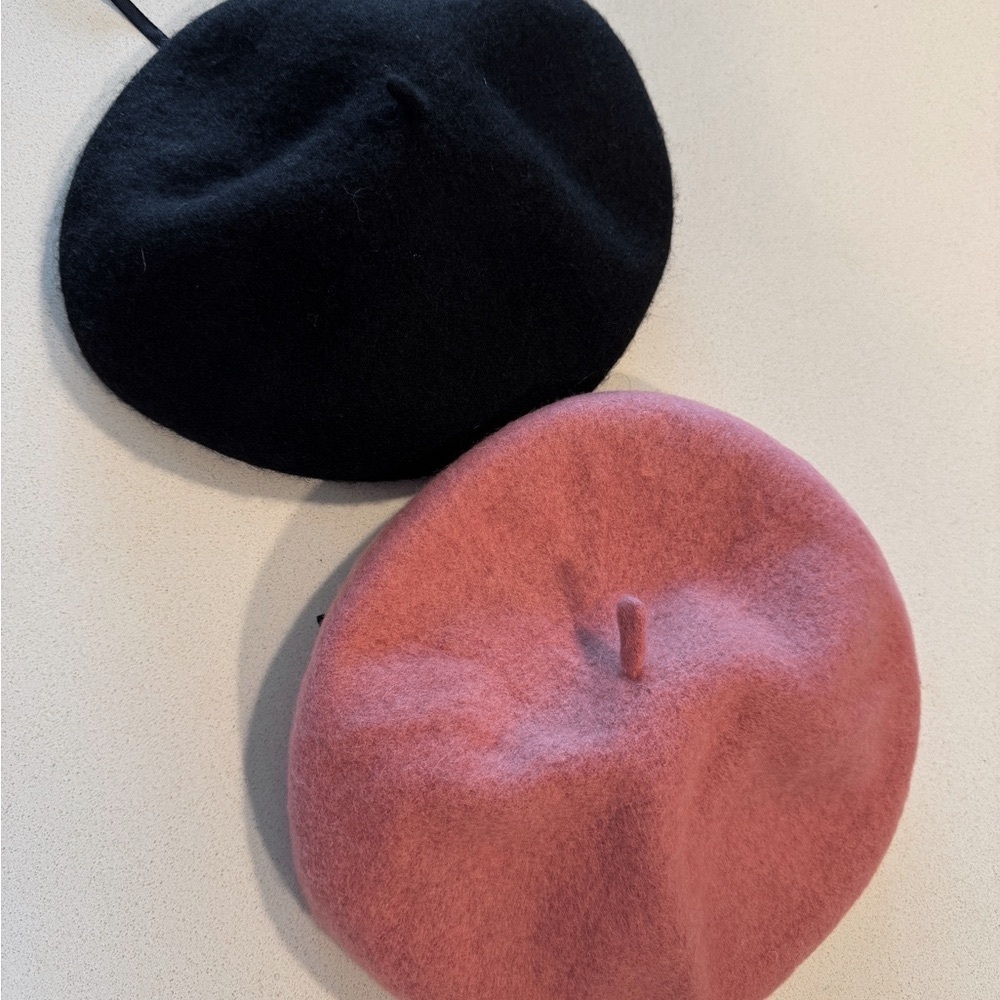 Chic Pink and black Wool Beret